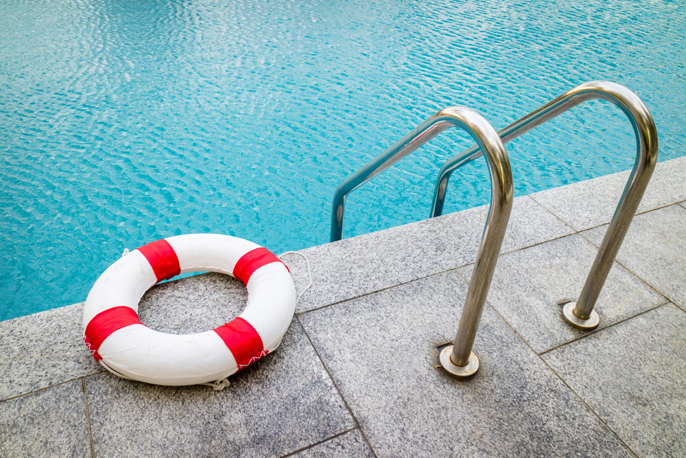socorrista-piscina es necesario tener un socorrista